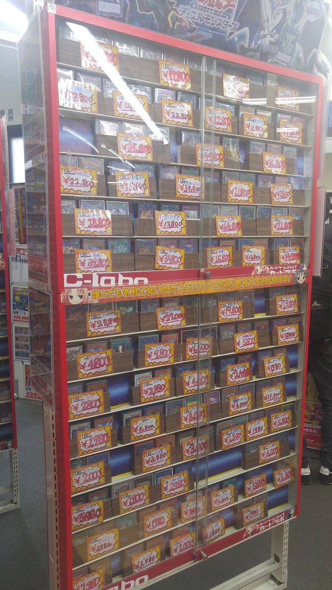 圧倒的なデッキ販売点数!