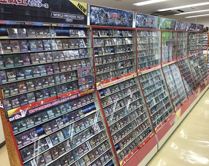 デッキを作るなら当店へ！遊戯王