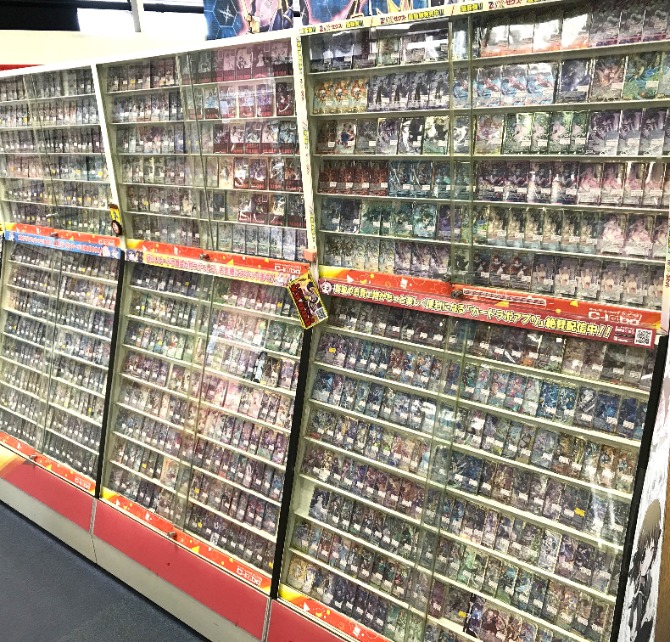 Z/Xは最新弾から過去弾ノーマルまで網羅!!