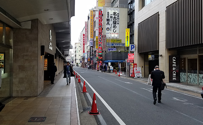 1つめの信号を右折